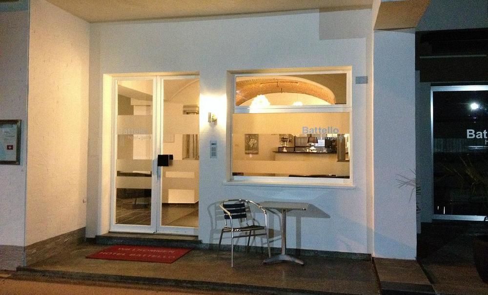 Hotel Garni Battello Melide ภายนอก รูปภาพ