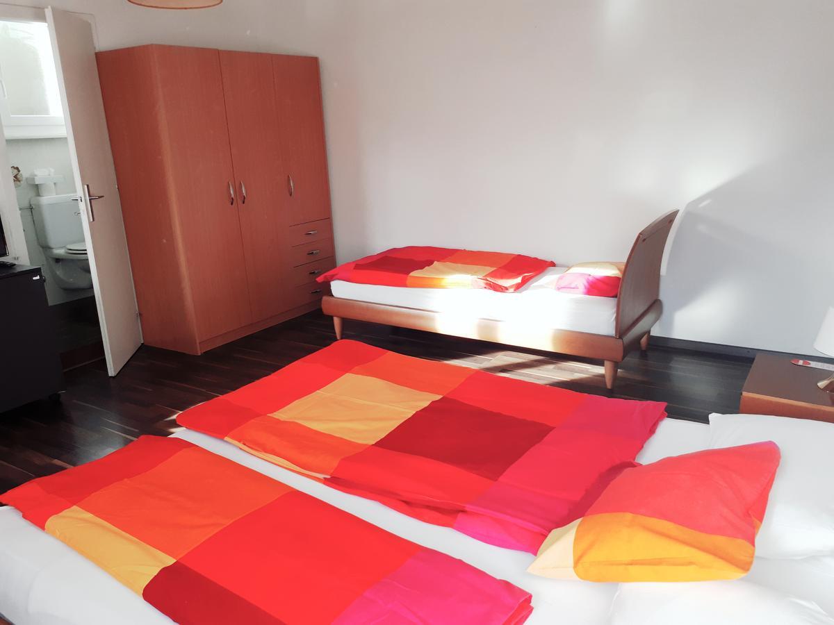 Hotel Garni Battello Melide ภายนอก รูปภาพ