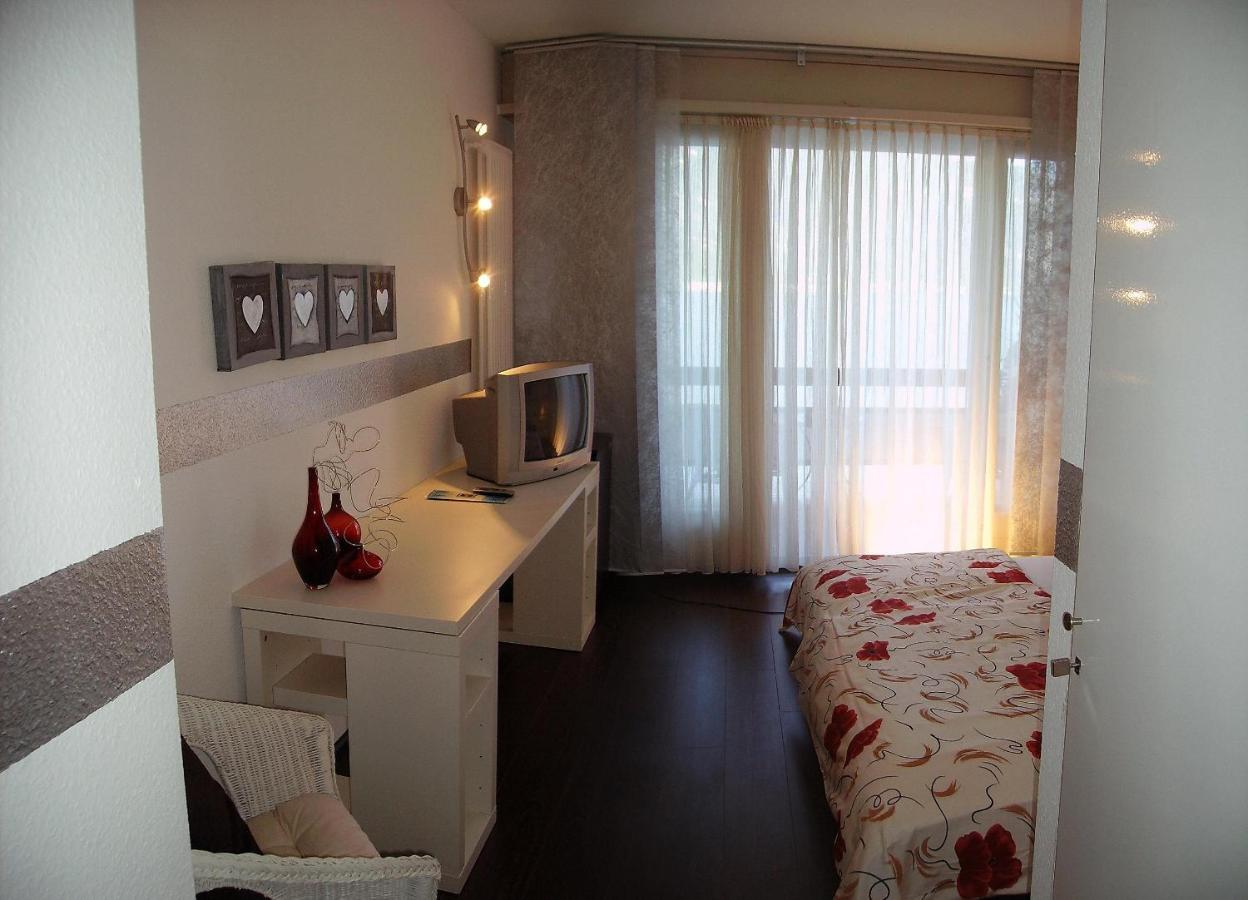 Hotel Garni Battello Melide ห้อง รูปภาพ